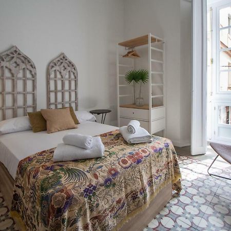 Apartamentos Las Musas De Cadiz Bagian luar foto